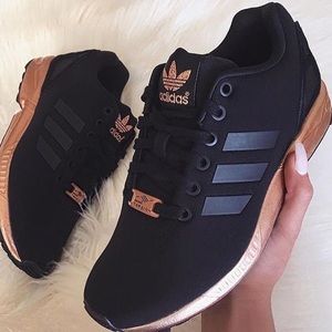 NEW IN BOX RARE Rose Gold Adidas Womens ZX Flux
